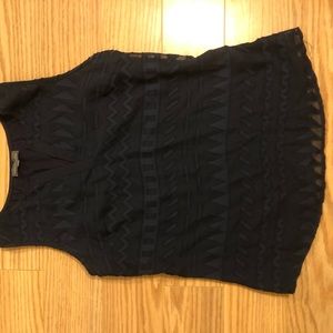 navy women’s sleeveless top